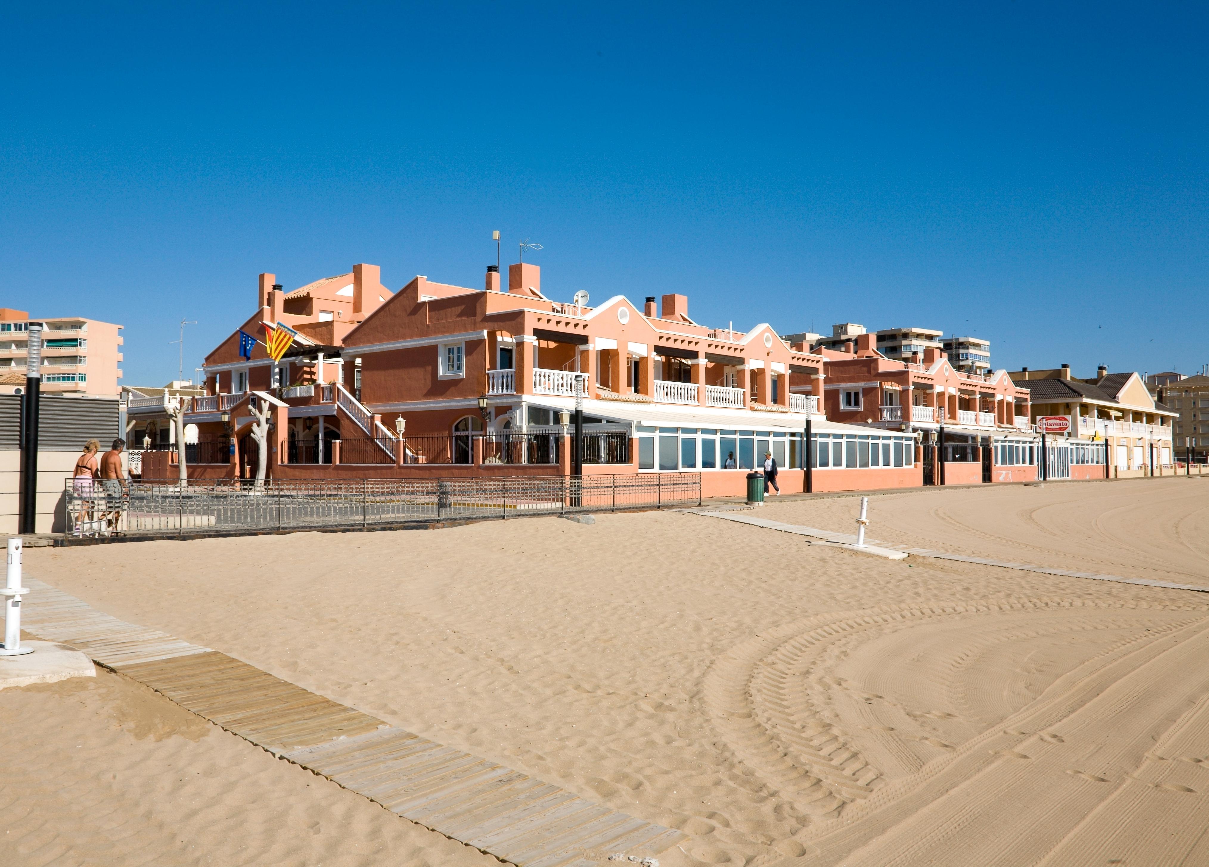 Lloyds Beach Club Torrevieja Exterior foto